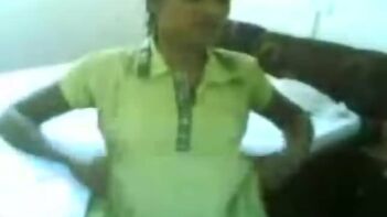 Desi Girl Showing Off Her Tight Pussy While Changing Clothes