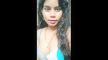 Indian TikTok Star Sarika Yadav Gets Naked and Wild