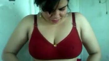 Tamil Aunty in Red Lingerie Sucking Dick Like a Whore
