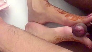 Indian Chick Teases with Her Sexy Feet in This Must-See Foot Fetish Porn Clip