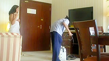 Indian Aunty Gets Naked, Servant Watching Her Steamy Moves