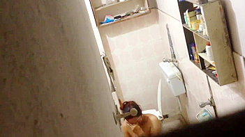 Neighbor Catches Indian Housewife Showering, Wet Pussy Action