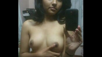 Indian GF Gets Pounded in Raw Homemade Tape