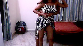 Indian Bhabhi Shipla Strips Naked, Dancing Wild for Hard Cock Action