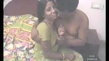 Indian Couple Caught on Cam Getting Wild for Cash