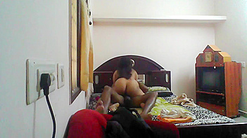Desi Wife Ayesha Shows Off Her Tight Pussy In Wild MMS Sex Tape