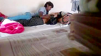 Indian College Girl Sucks Dick Like a Whore, Wild Sex Tape Leaked