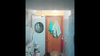 Mature Indian Chick Gets Soaked and Soapy in the Shower