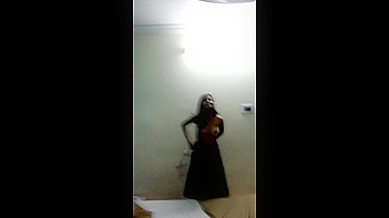 Baroda College Chick Bhoomi Shows Off Her Tight Pussy