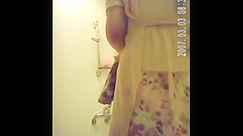 Big-Titted Chubby Indian Chick Got Caught on Cam by Her Fucking Boyfriend