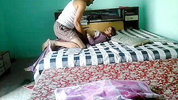 Insane Indian Couple Getting Wild in Hardcore Sex Tape