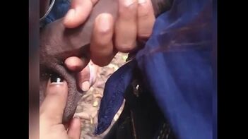 Indian GF Gives Mind-Blowing Outdoor Cock Rubbing Blowjob, Sucks Dick Like a Whore