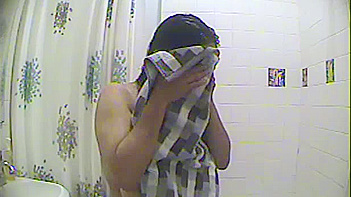 Indian Bhabhi Gets Caught Naked on Hidden Cam in Shower, WTF!