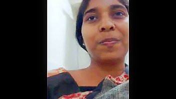 Indian Housewife Slams Her Blouse Open, Revealing Perfect Tits