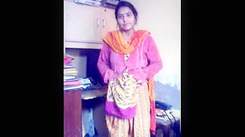 Simi Bhabhi with a Dripping Wet Pussy in Action