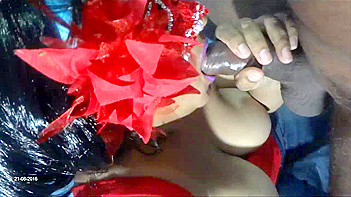 Indian Bhabhi Masturbating Like a Fucking Pro, Sizzling Wet Pussy