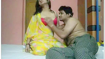 Indian Bhabhi Gets Wild and Desperate on Live Webcam