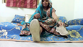 Gujarati Bhabhi Sucks Dick While Worshiping Feet Like a Fucking Slave