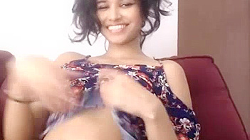 Indian Teen Masturbating and Fingering Her Tight Pussy Like a Whore