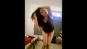 Hidden Cam Captures Seema Hayat’s Amateur Babe Pussy in Raw Nude Action