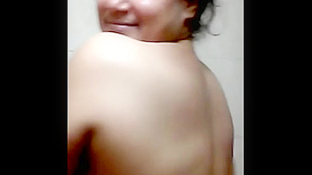 Dhaka Housewife Sharmin Sucks Dick Like a Whore, Wild Sex Session