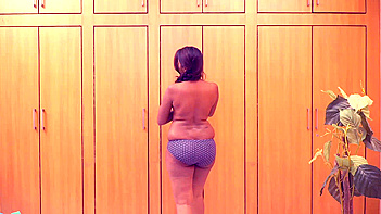 Swathi Naidu Telugu Amateur Gets Freaking Naked, Showing Off Her Perfect Curves and Pussy