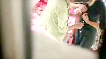Indian Married Couple Caught on Cam Doing Hardcore Sex Like Animals
