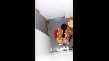 Indian Bhabhi Got Caught Pissing On Hidden Camera, Pure Gold!
