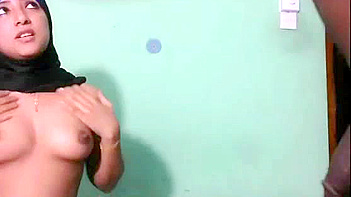 Married Couple Goes Wild with Hardcore Sex on Live Cam
