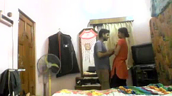 Kolkata Indian Couple Sucking Boobs in Steamy Romance Scene