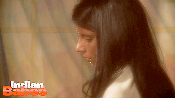 Indian Slut Amisha Sucking Dick Like a Whore