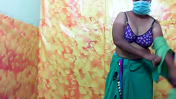 Meenakshi, Horny Delhi GF Gets Naked and Fucked at Home