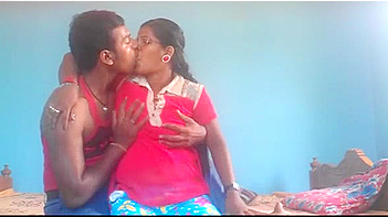 Desi Couple Getting Wild in Indian Sex Movies, Damn That's Juicy