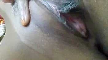 Amazing Juicy Indian Tits and Shaved Desi Pussy Action