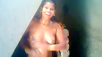 Mature Indian Maid Gets Soaked in Steamy Shower Scene