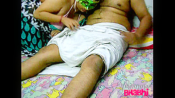 Velamma Bhabhi Sucking Husband’s Cock Like a Whore