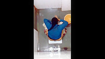 Indian Chick Strips Down and Changes Pad in Bathroom - Soaked Pussy Close-Up