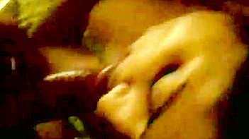 Babe Masturbating Like a Freaking Pro, Soaking Wet and Moaning Loud