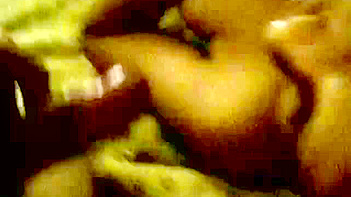 Babe Masturbating Like a Freaking Pro, Soaking Wet and Moaning Loud