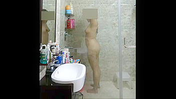 Delhi College Chick Getting Fucked Raw In The Shower - Amateur Porn Action