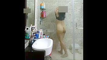 Delhi College Chick Getting Fucked Raw In The Shower - Amateur Porn Action