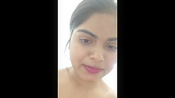 Desi Teen With Juicy Tits Gets Fucked In The Bathroom