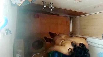 Sensational Indian Aunty Caught Fucking Shaving Her Pussy In The Shower