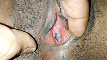 Clean-Shaved Juicy Pussy Gets Pounded Hard