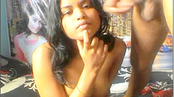 Screamin' Hot Desi Chick with Big Ass Boobs Shows Off in Amateur Cam Session