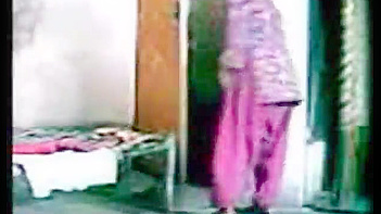Desi Chick Gets Pounded Like a Fucking Pro