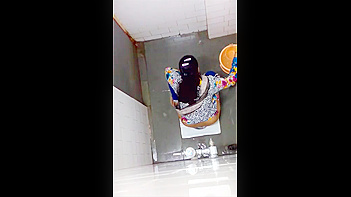 Indian Chick Gets Caught Pissing on Hidden Camera, Damn That’s Juicy