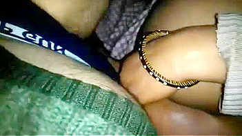 Indian Amateur Wife Gets Pounded By College Buddy