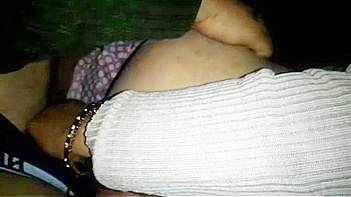 Indian Amateur Wife Gets Pounded By College Buddy
