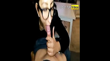 Unlock the Wildest Desi Sex Experiences with Best Blowjob MMS of NRI Till Cumming